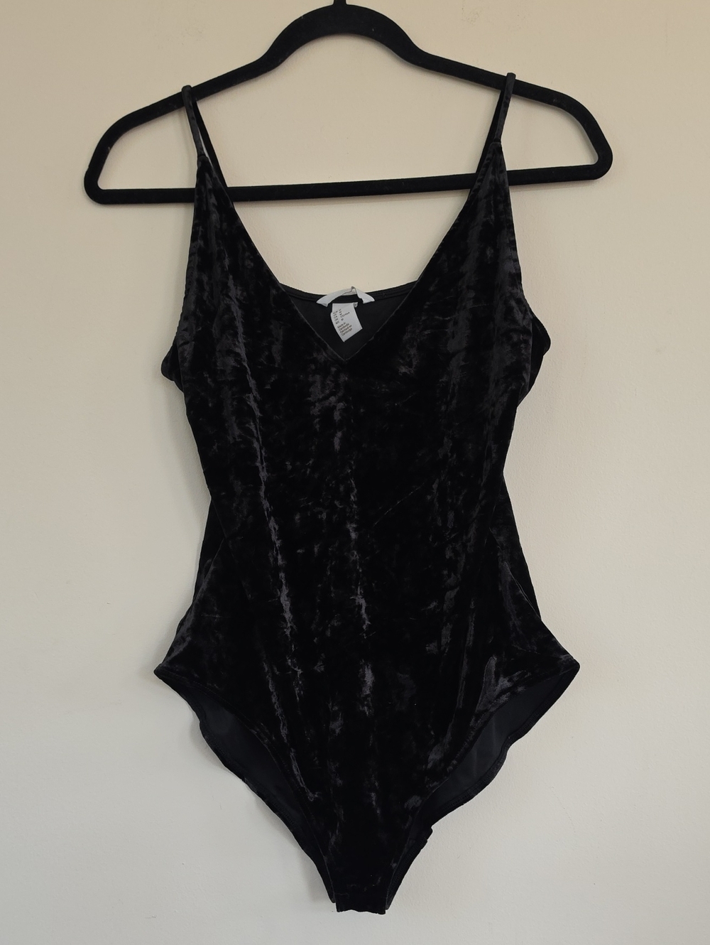 H&M Black Velvet V-Neck Bodysuit Medium